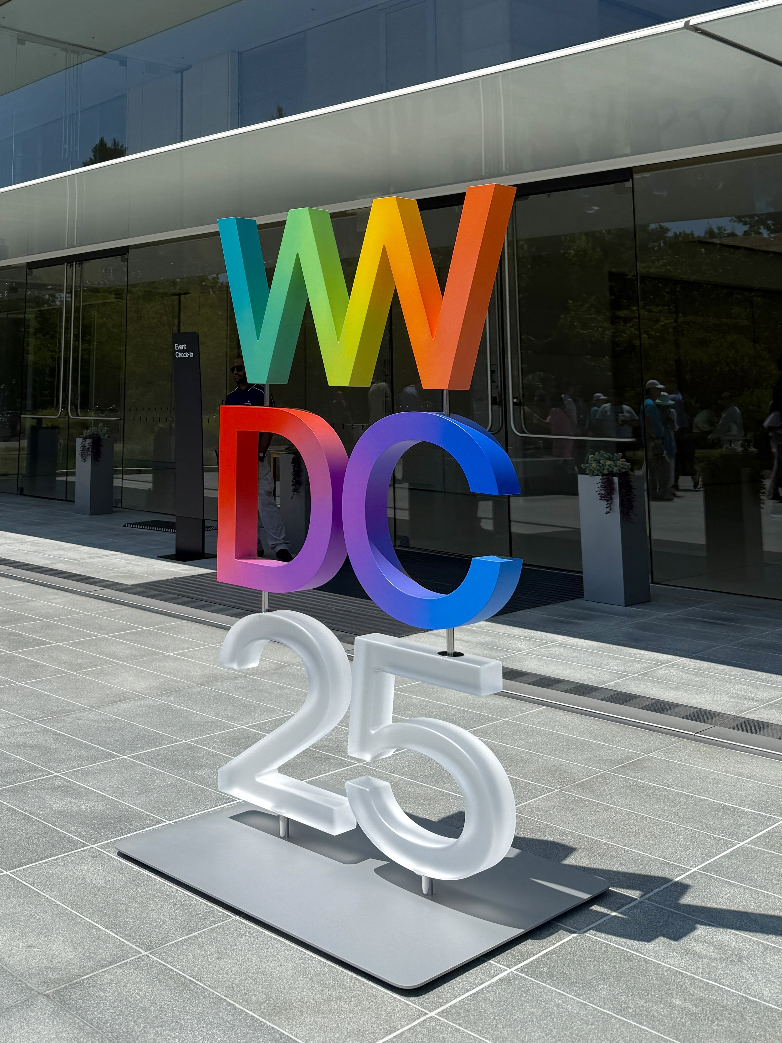 WWDC25, Apple